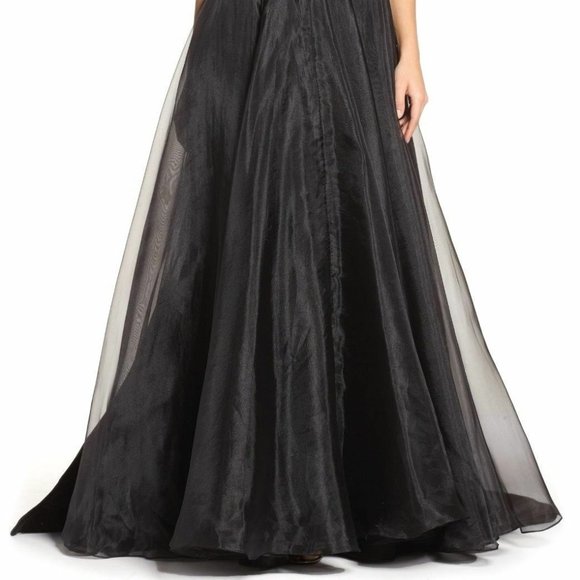 MAC DUGGAL 2035R BEADED FLORAL EMBROIDERED V-NECK VELVET BLACK GOWN sz 4 - Picture 6 of 7